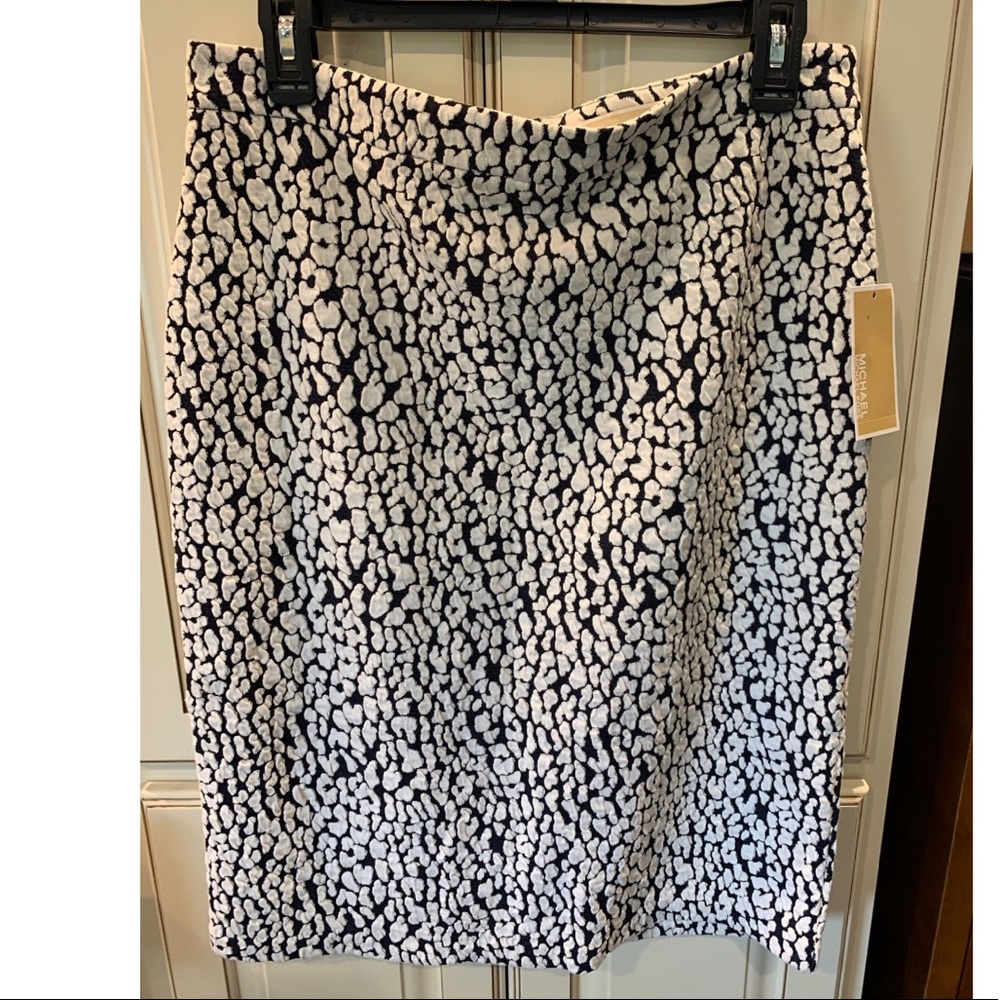 NEW MICHAEL MICHAEL KORS
Jacquard Pencil Skirt